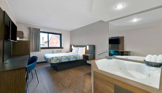 Motel 6 Cedar Rapids, IA - Airport