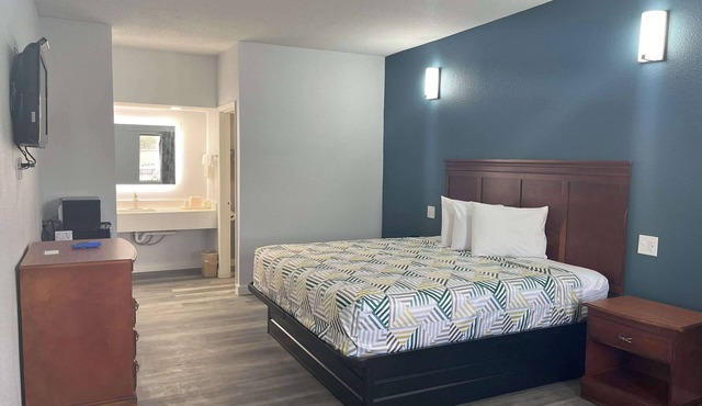 Motel 6 Cleveland, MS - Delta State University