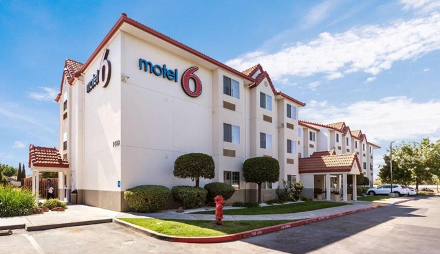 Motel 6-Dixon, CA