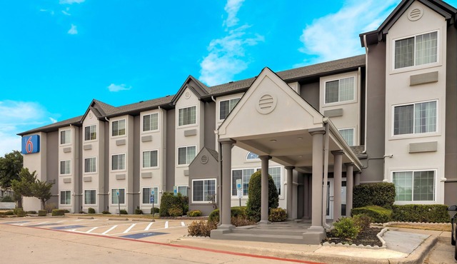Motel 6 Fort Worth, TX - Burleson