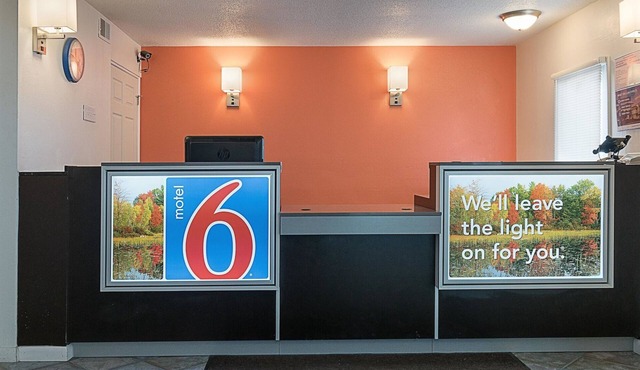 Motel 6 Frackville, PA