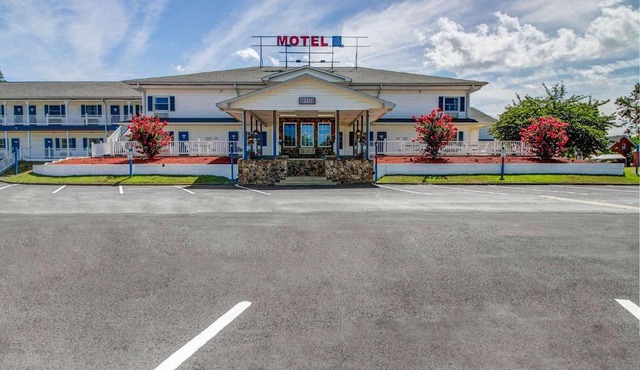 Motel 6-Front Royal, VA