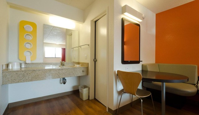 Motel 6 Gaithersburg, DC - Washington