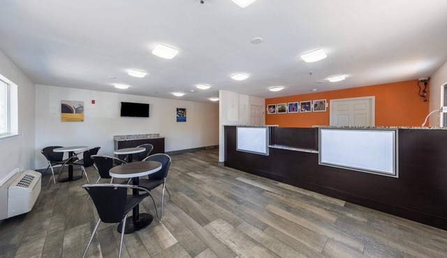 Motel 6 Greenville, SC