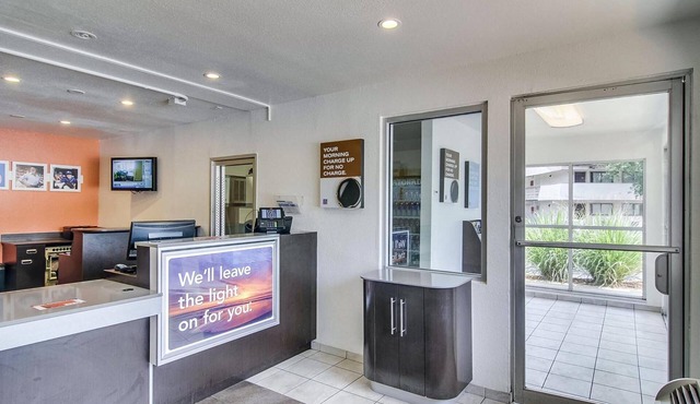 Motel 6 Jacksonville, FL - Orange Park