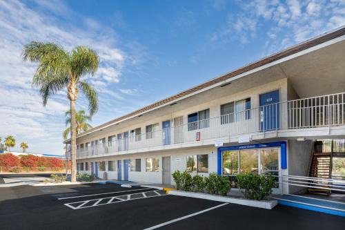 Motel 6 Jurupa Valley CA Riverside West