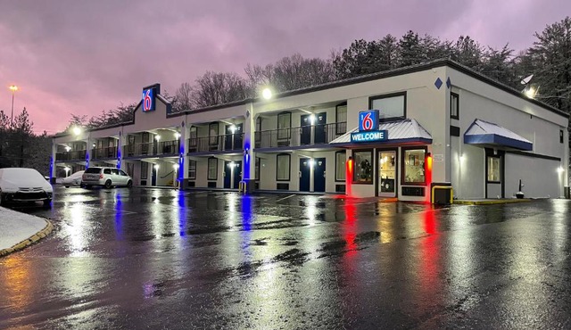 Motel 6-Kingston, TN