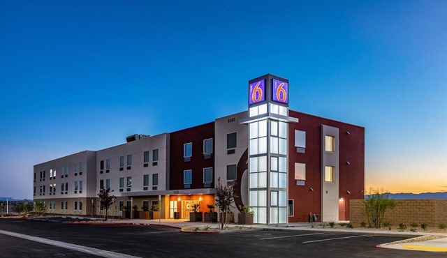 Motel 6 Las Vegas, NV - Motor Speedway