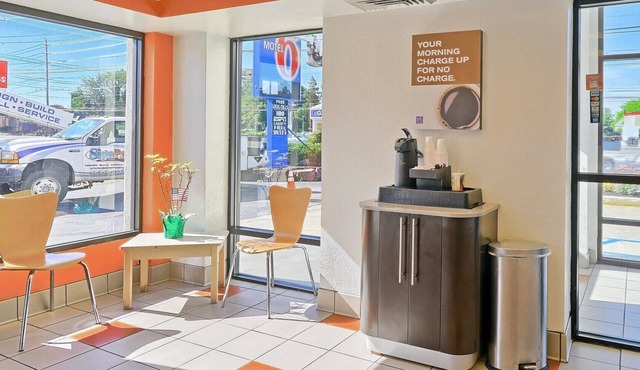 Motel 6 Maple Shade Township, NJ - Philadelphia - Mt Laurel