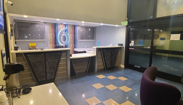 Motel 6 Martinez, CA