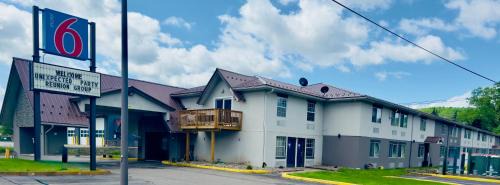 Motel 6 McGraw, NY - Cortland