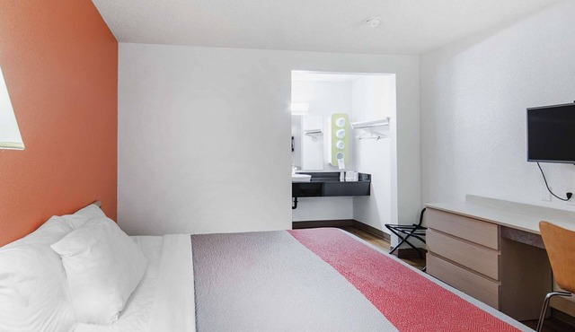 Motel 6 Medford, OR - North