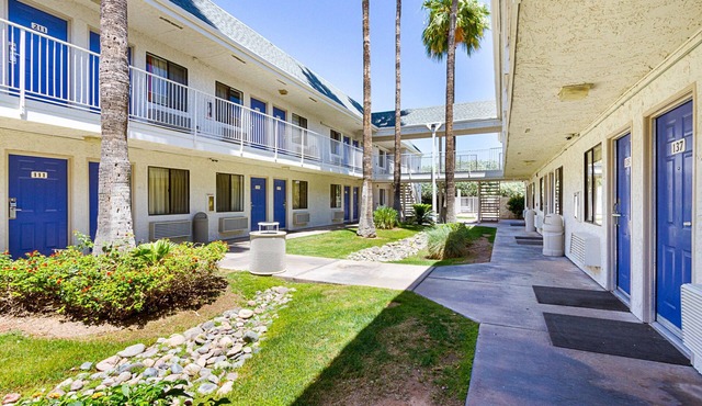 Motel 6 Mesa, AZ - South