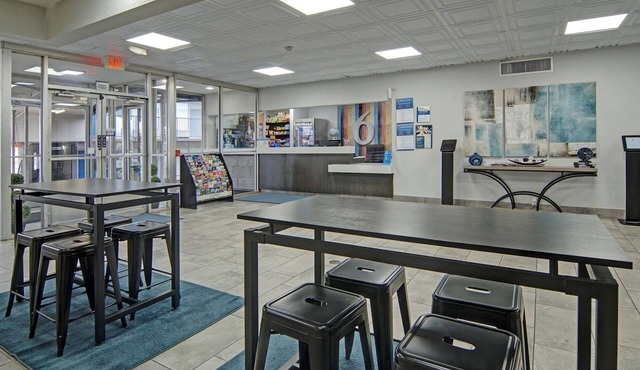 Motel 6 Mesquite, TX – Town East