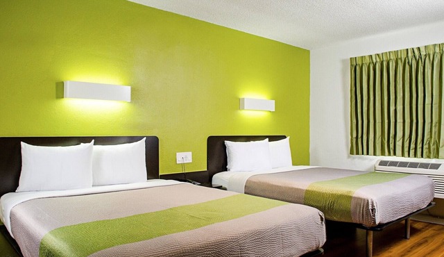 Motel 6 Modesto, CA - Downtown