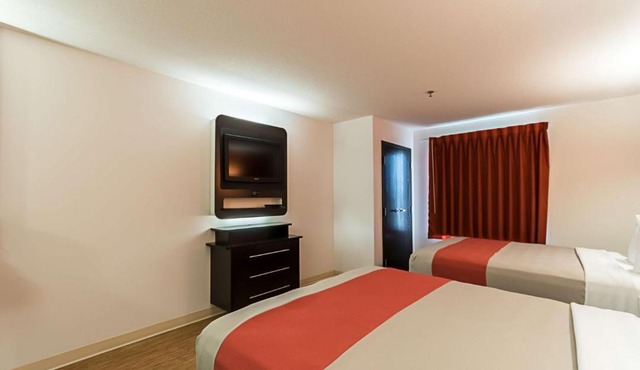 Motel 6-Moosomin, SK