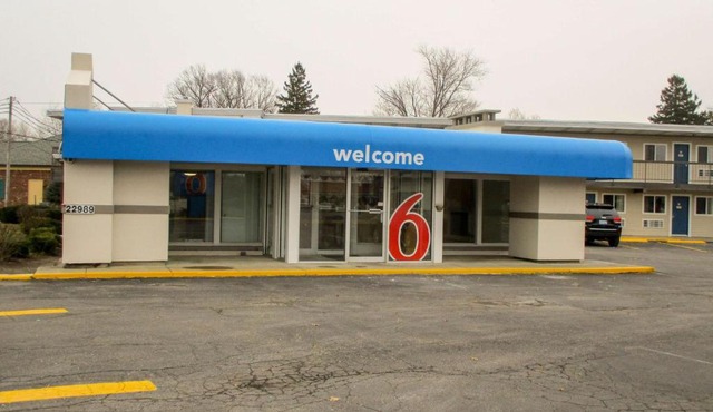 Motel 6-North Olmsted, OH - Cleveland