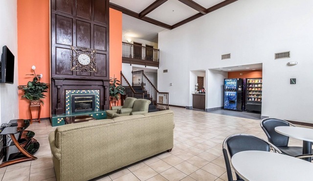 Motel 6 North Richland Hills, TX – Rufe Snow