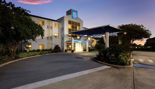 Motel 6 Orlando, FL - International Dr