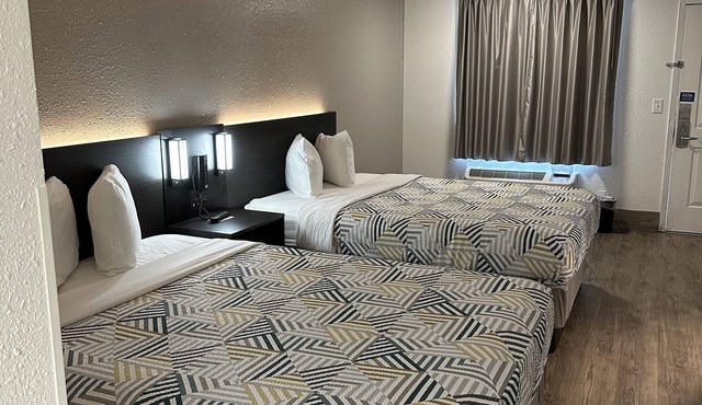Motel 6 Pooler, GA - Savannah Airport