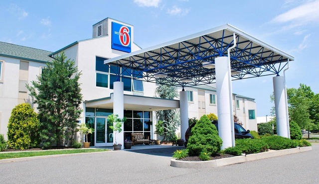 Motel 6 Pottstown, PA