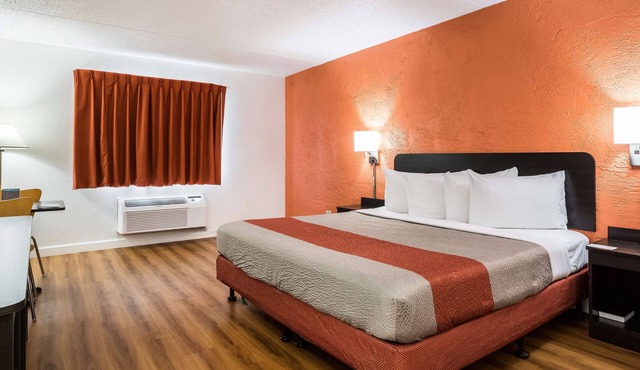 Motel 6 Prospect Heights, IL
