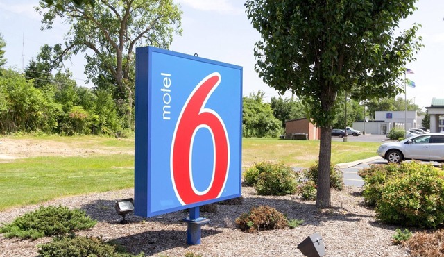 Motel 6 Richfield, OH