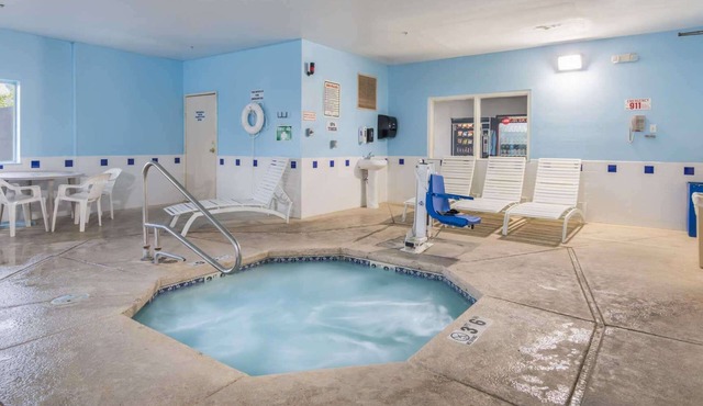Motel 6 Roswell, NM