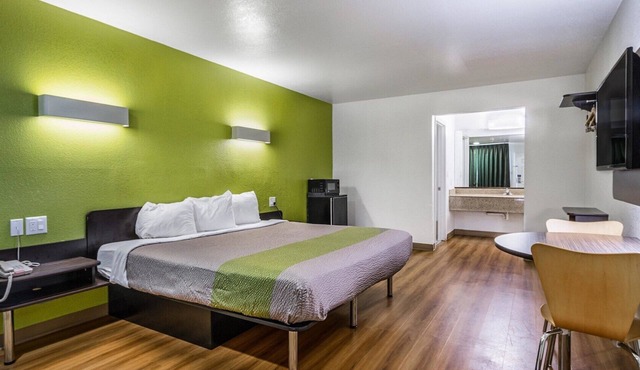Motel 6 San Marcos, TX - North