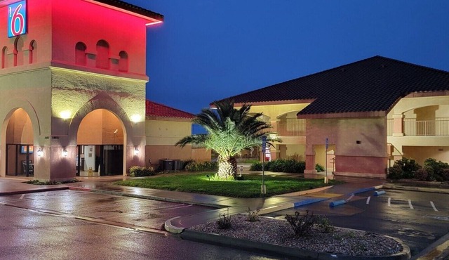 Motel 6 Santa Nella, CA - Los Banos
