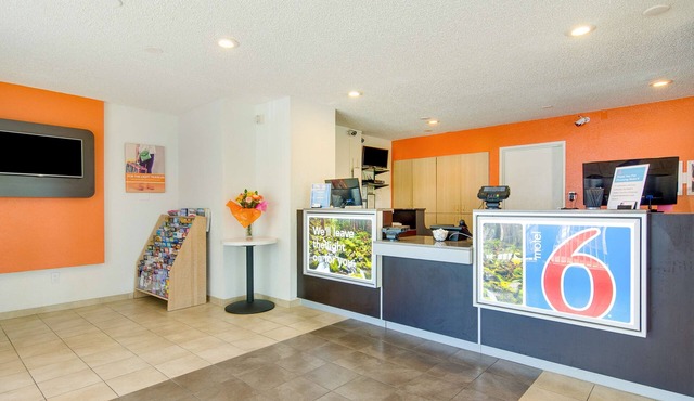 Motel 6 Tacoma, WA - Fife