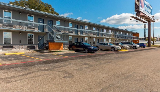 Motel 6-Temple, TX
