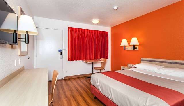 Motel 6 Vacaville, CA