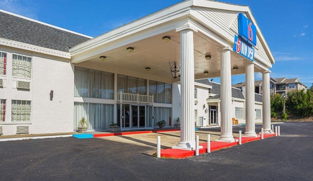 Motel 6-Vicksburg, MS