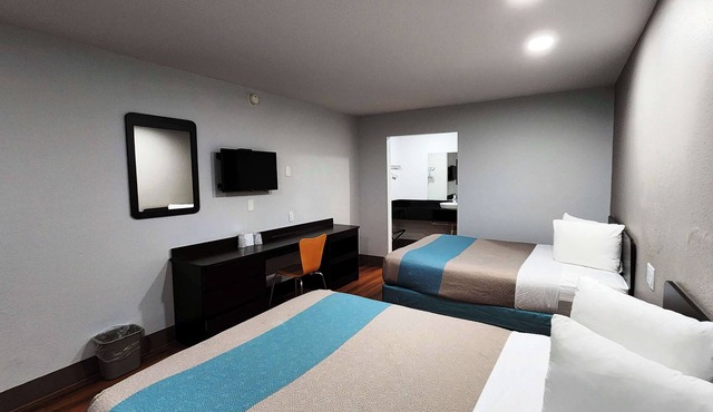Motel 6 Webster, TX - Houston - Nasa Lake