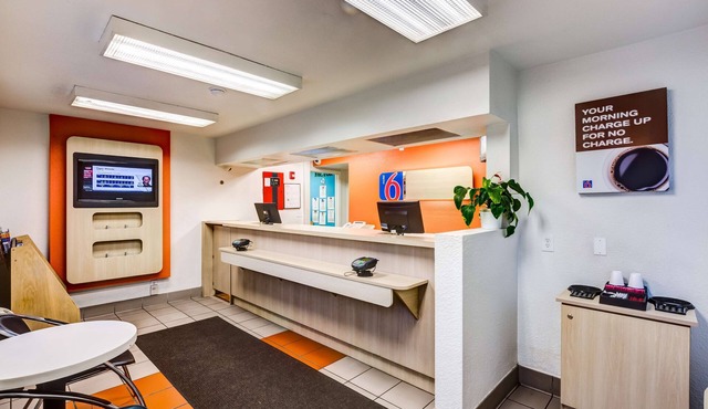 Motel 6 Wheat Ridge, CO - West - Denver North