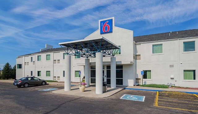 Motel 6-Wheatland, WY