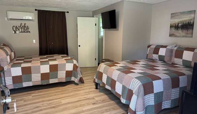 Motel at KY Lake. Reel & Relax