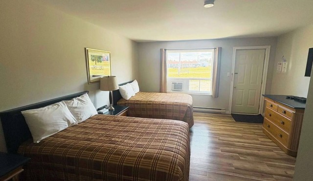 Motel & Chalets l'Acadien sur mer