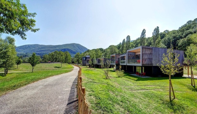 Motz | Edge of Natura 2000 | Unique Apt | Sleeps 6