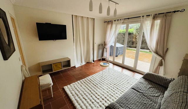 Mougins le Haut - Piscine - Rez de Jardin - Terrasse - Calme