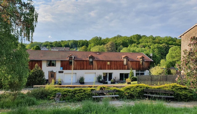 Moulin à Eau Le Pilan * Pizza oven, table soccer, table tennis, swimming pool, spa, sauna