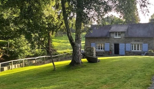 Moulin de Babel, vacation home in 4Ha nature reserve. Bike rental, games for everyone