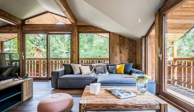 MOULIN I - Modern chalet with private hot-tub