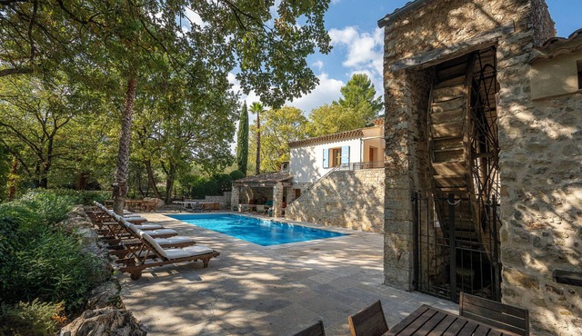 Moulin Niras, a lovingly converted ancient olive mill in enchanting Callas