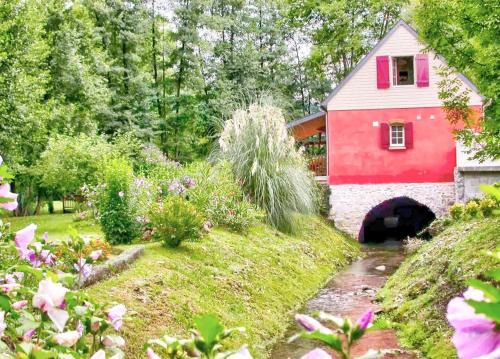 Moulin Vrindavan, Havre de paix en pleine nature à Eysus