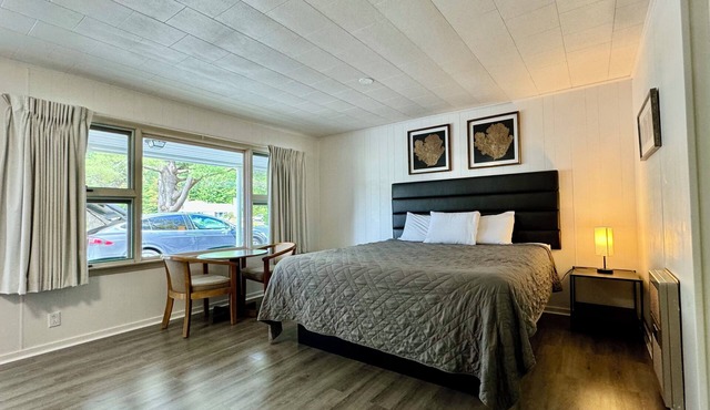 Mount Coolidge Motel