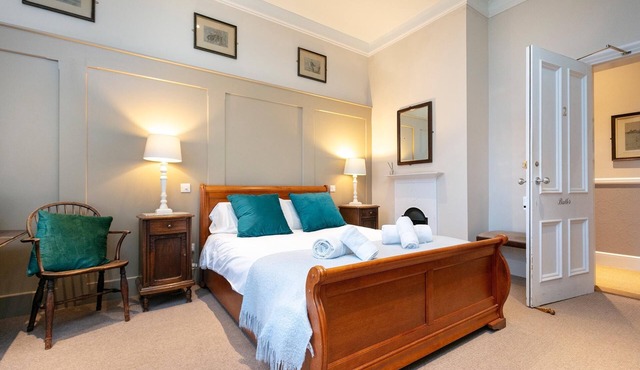 Mount Ephraim Gardens Butler Room