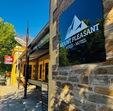 Mount Pleasant Hotel