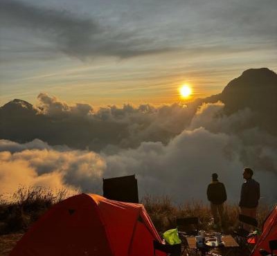 Mount Rinjani 2 Days Camping Tour And Visit Summit 3726m